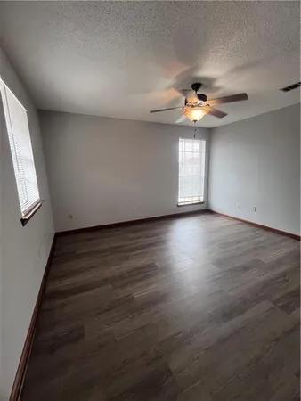$1,650 | 5204 West Napoleon Avenue, Unit 101, Metairie, LA 70001