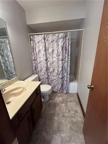 $1,650 | 5204 West Napoleon Avenue, Unit 101, Metairie, LA 70001