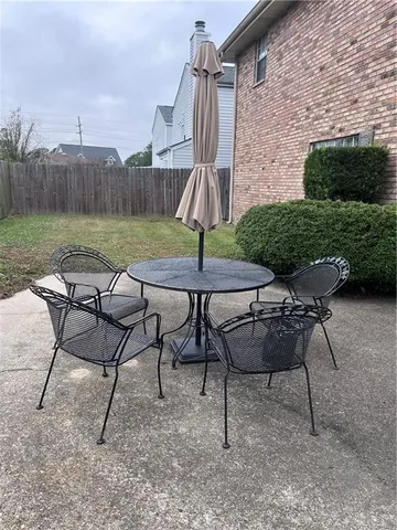 $1,650 | 5204 West Napoleon Avenue, Unit 101, Metairie, LA 70001