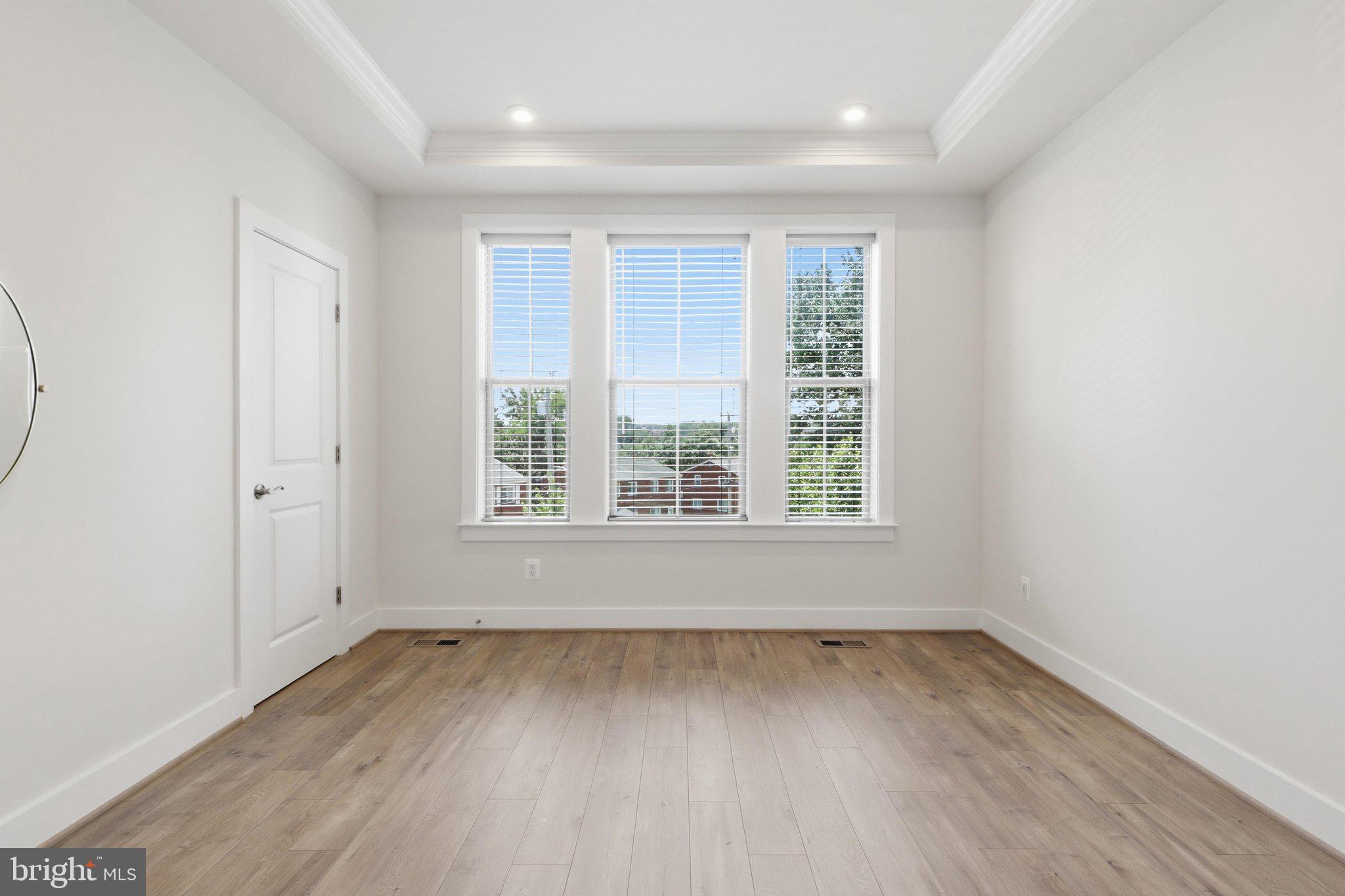 2252 South Glebe Road Arlington, VA 22204 - Photo 17 of 45