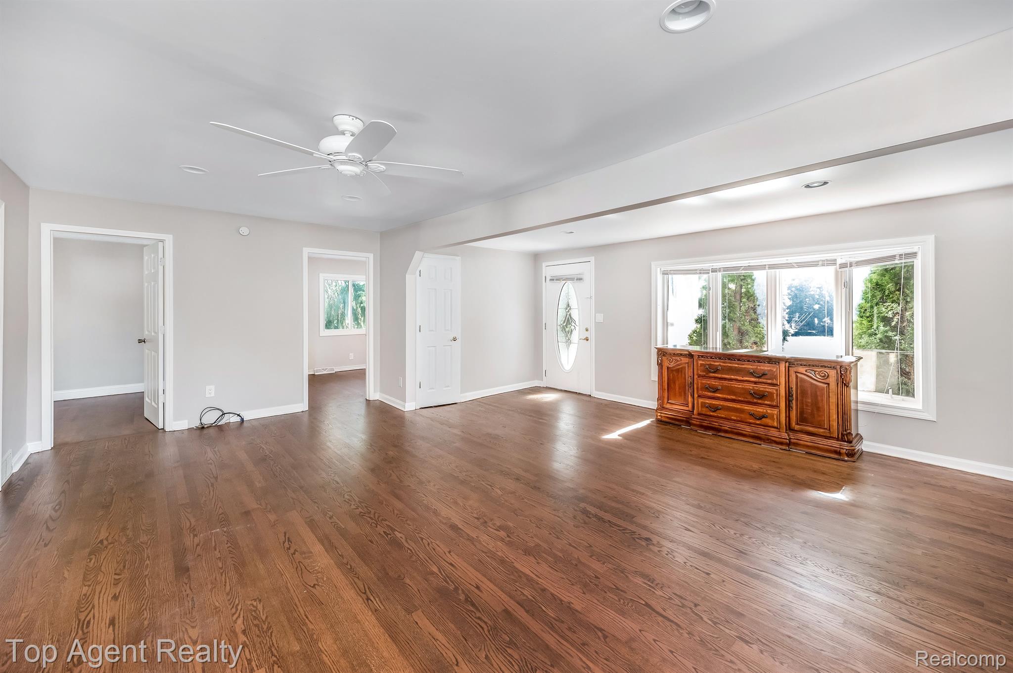110 Wabash Road Rochester, MI 48307 - Photo 13 of 35 Gallery Image 13