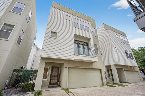 $2,500 | 5427 Kansas Street, Unit B, Houston, TX 77007