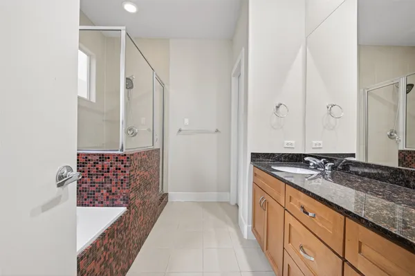 $2,500 | 5427 Kansas Street, Unit B, Houston, TX 77007