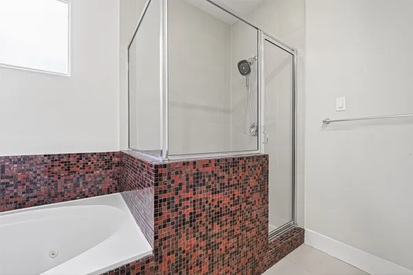 $2,500 | 5427 Kansas Street, Unit B, Houston, TX 77007