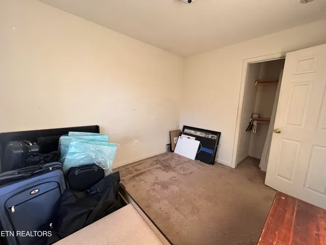 $475,000 | 1013 Highway 61, Blaine, TN 37709