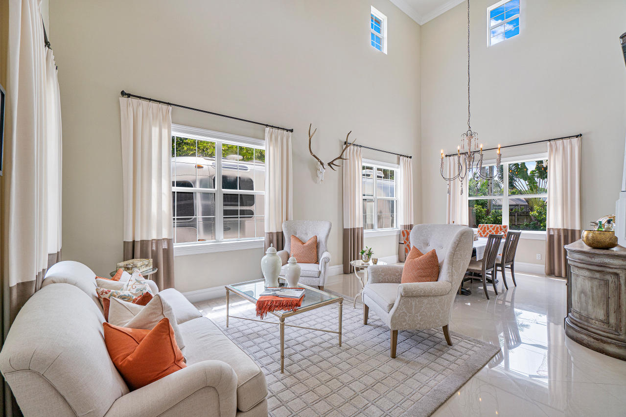 1104 Southwest 15th Street Boca Raton, FL 33486 - Photo 3 of 25 Living Area