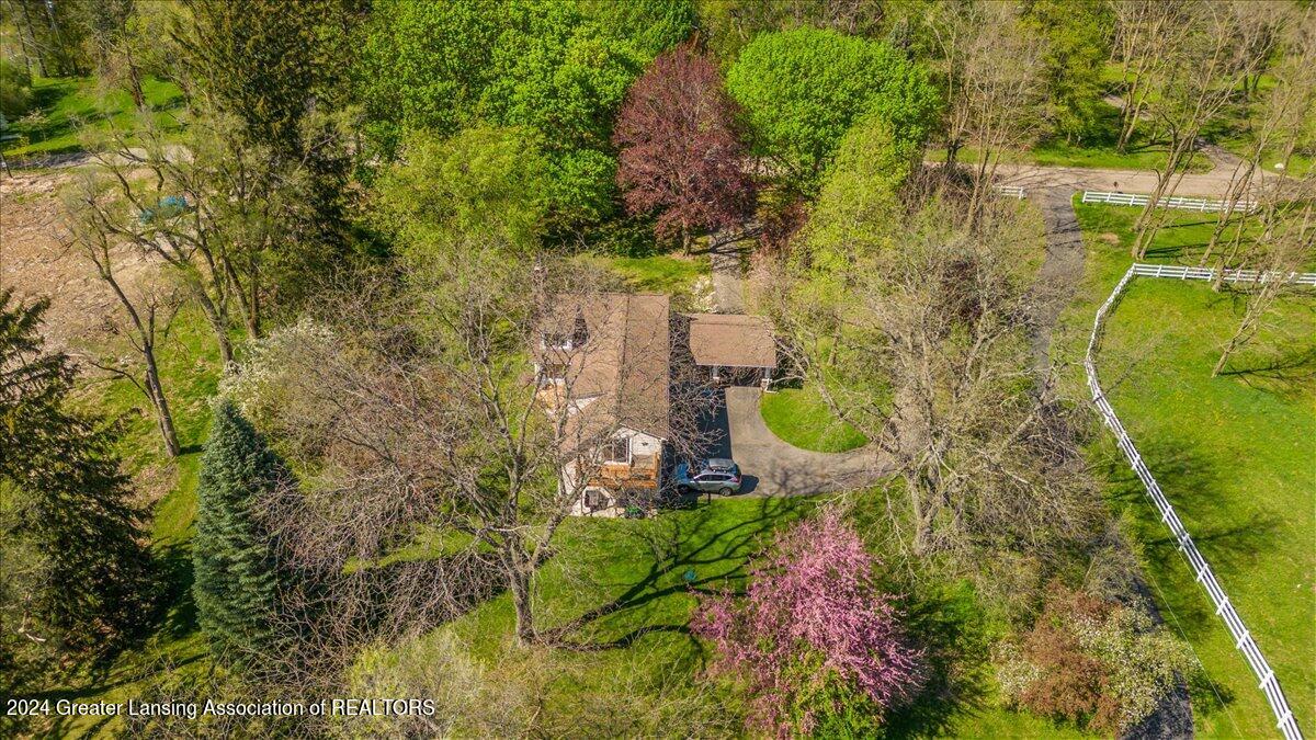 10700 West Jolly Road Lansing, MI 48911 - Photo 12 of 50 Back House Aerial
