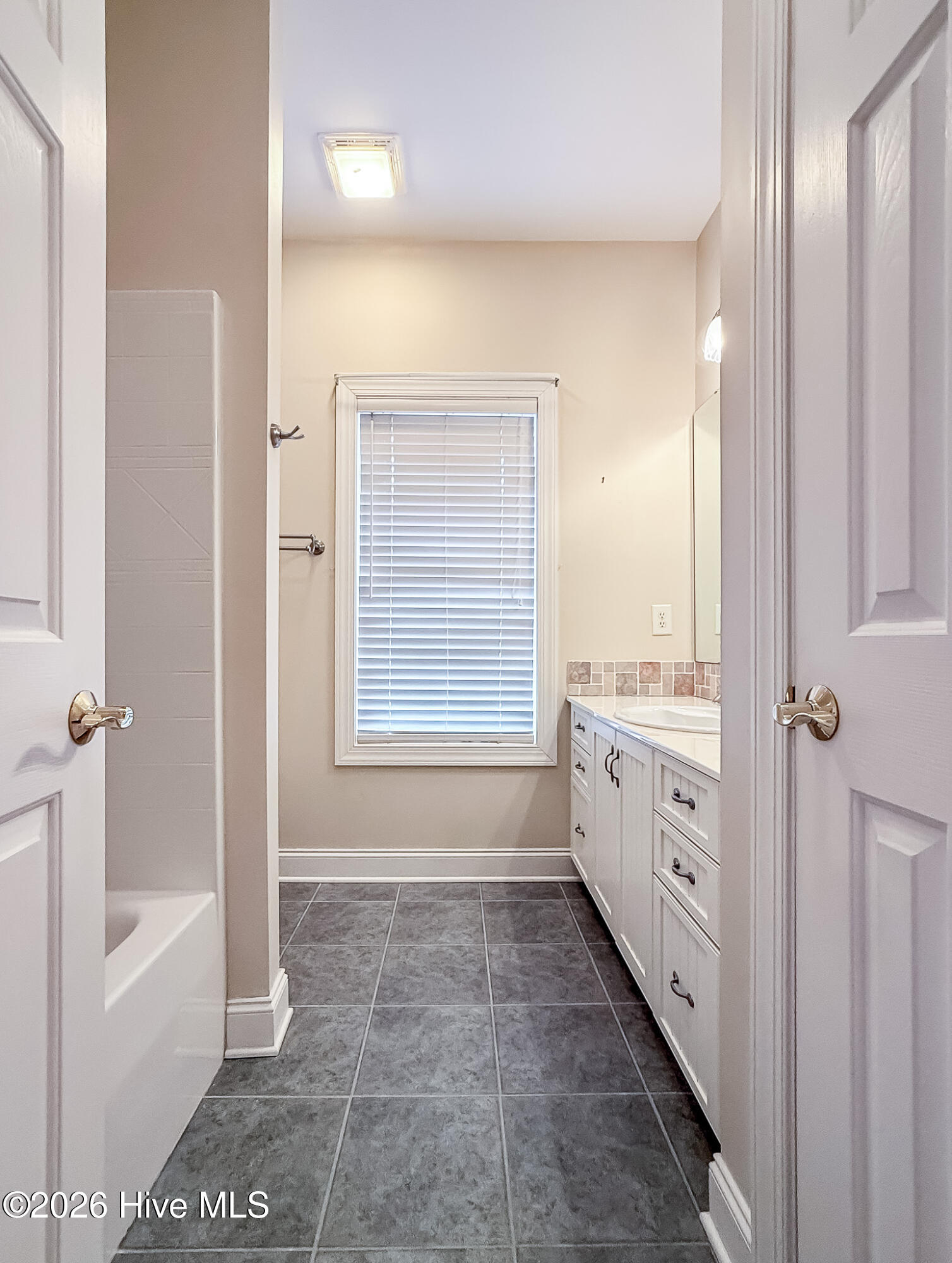 2 Troy Court Pinehurst, NC 28374 - Photo 53 of 71 Full Guest Bathroom with Shower/Tub Combo