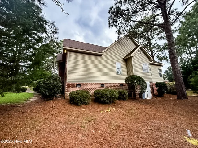 $565,500 | 2 Troy Court, Pinehurst, NC 28374