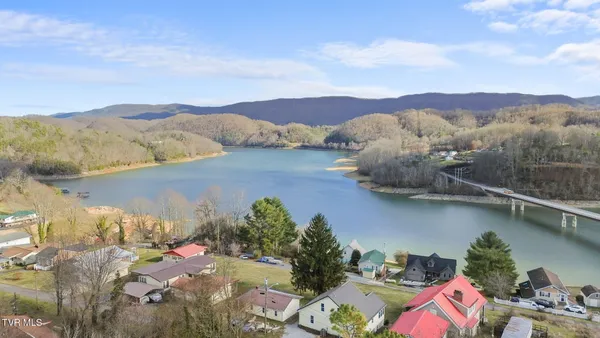 $339,000 | 22082 Big Bass Camp Road, Abingdon, VA 24211