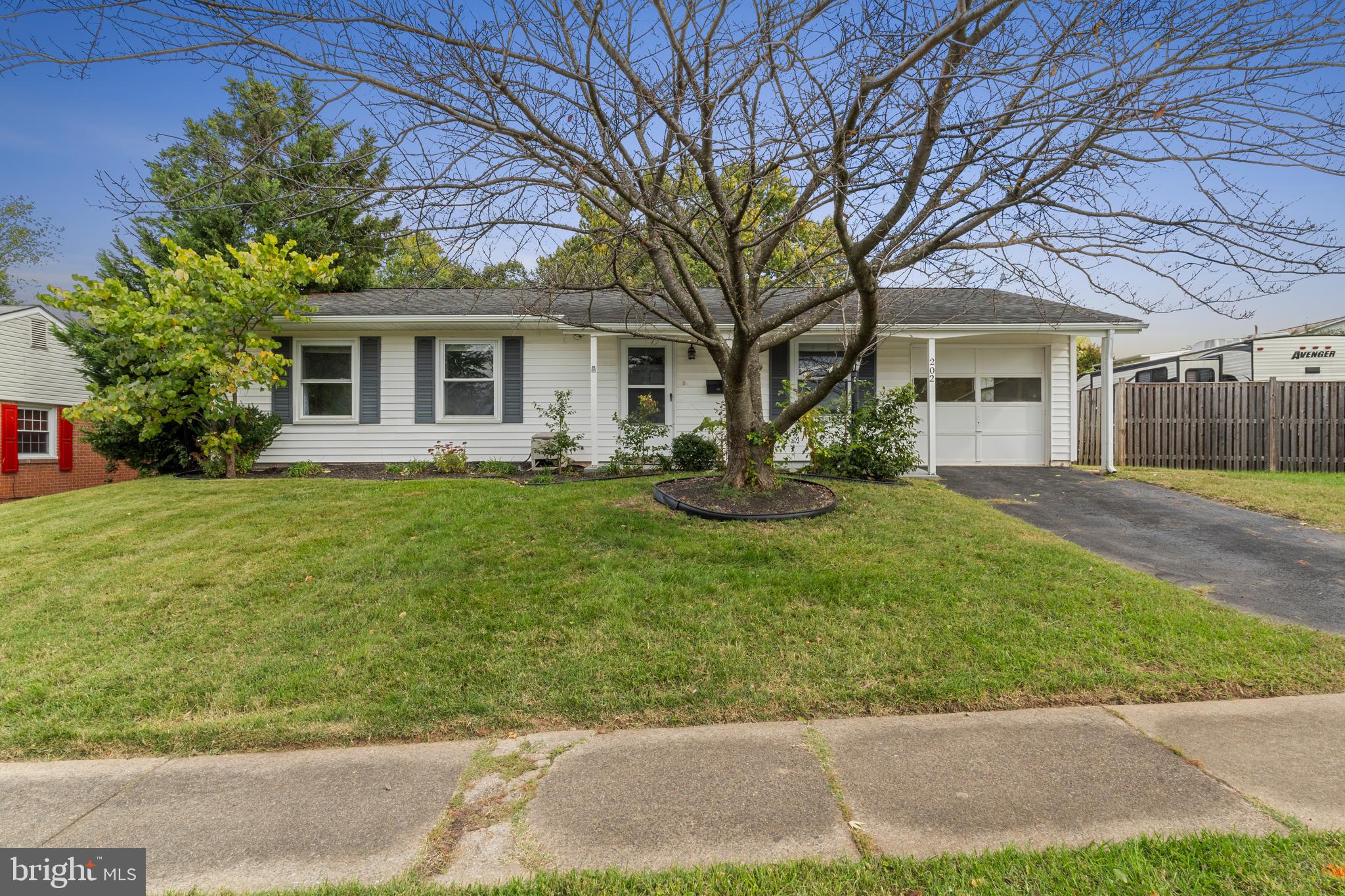 202 West Beech Road Sterling, VA 20164 - Photo 1 of 23 Welcome home!