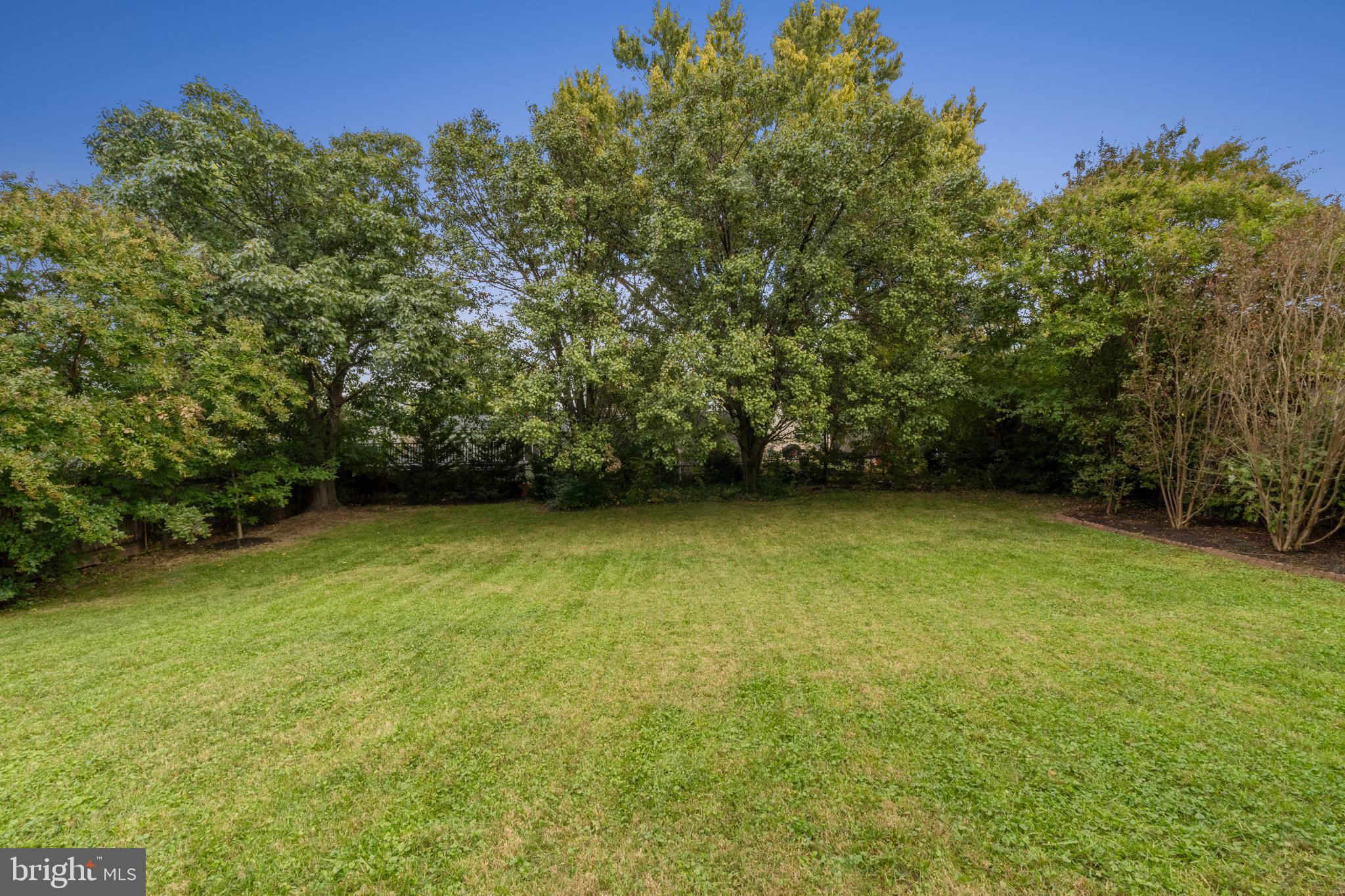 202 West Beech Road Sterling, VA 20164 - Photo 21 of 23 Backyard