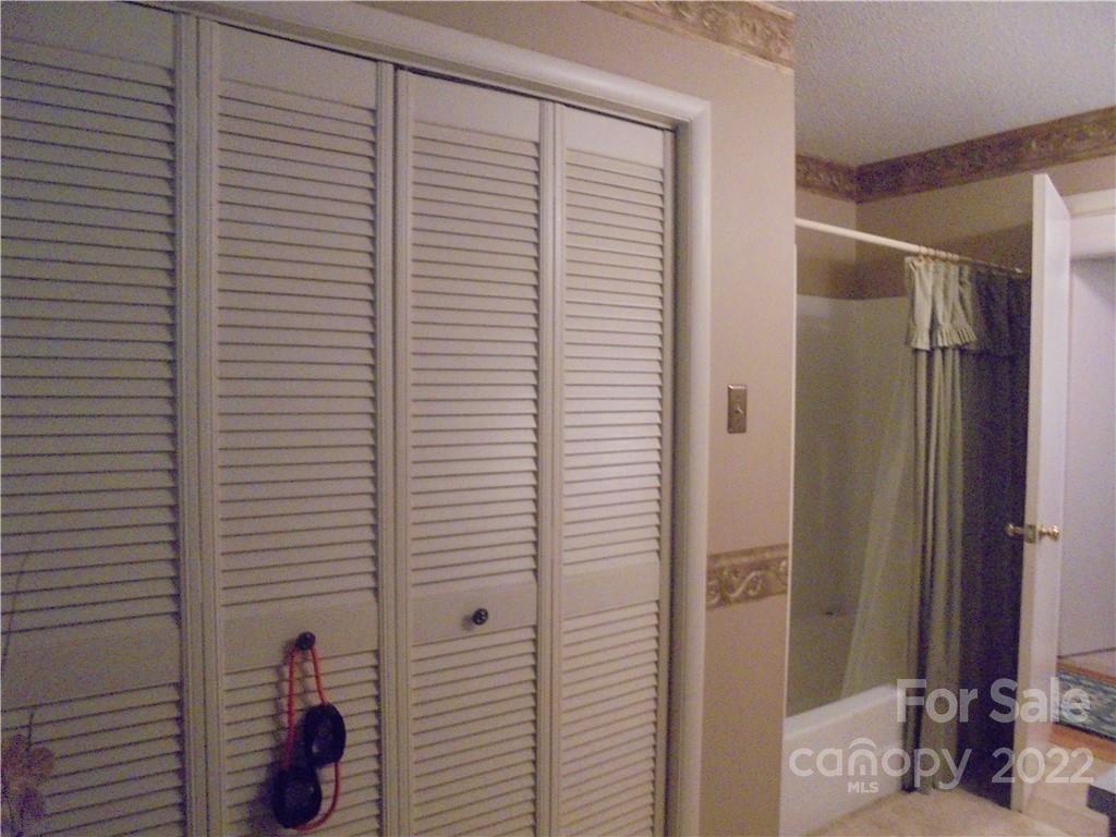 6270 Long Branch Road Salisbury, NC 28147 - Photo 10 of 19 a view of a bathroom
