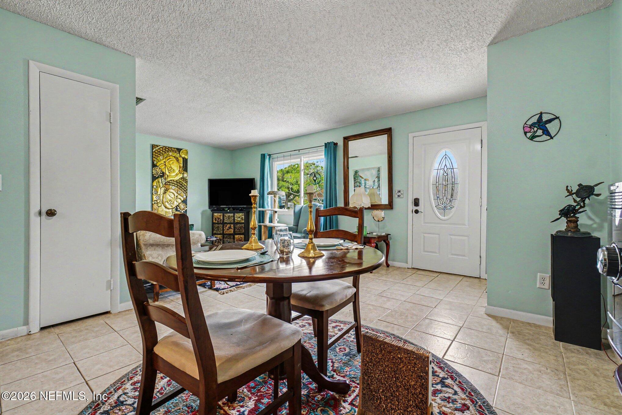 126 Rio Del Mar Street, Unit C St. Augustine, FL 32080 - Photo 4 of 10 006_file_7875