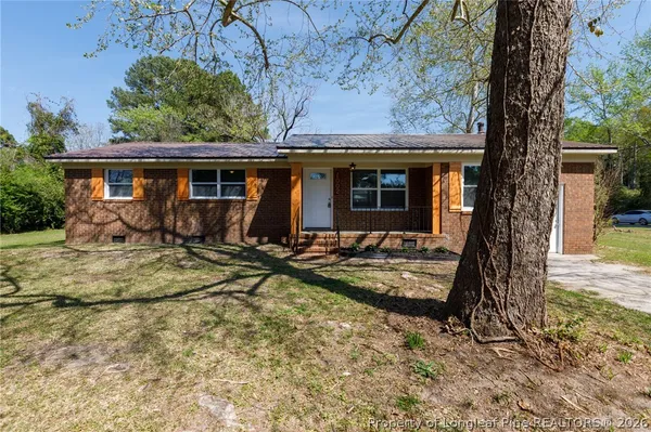 $229,900 | 1002 Able Street, Elizabethtown, NC 28337