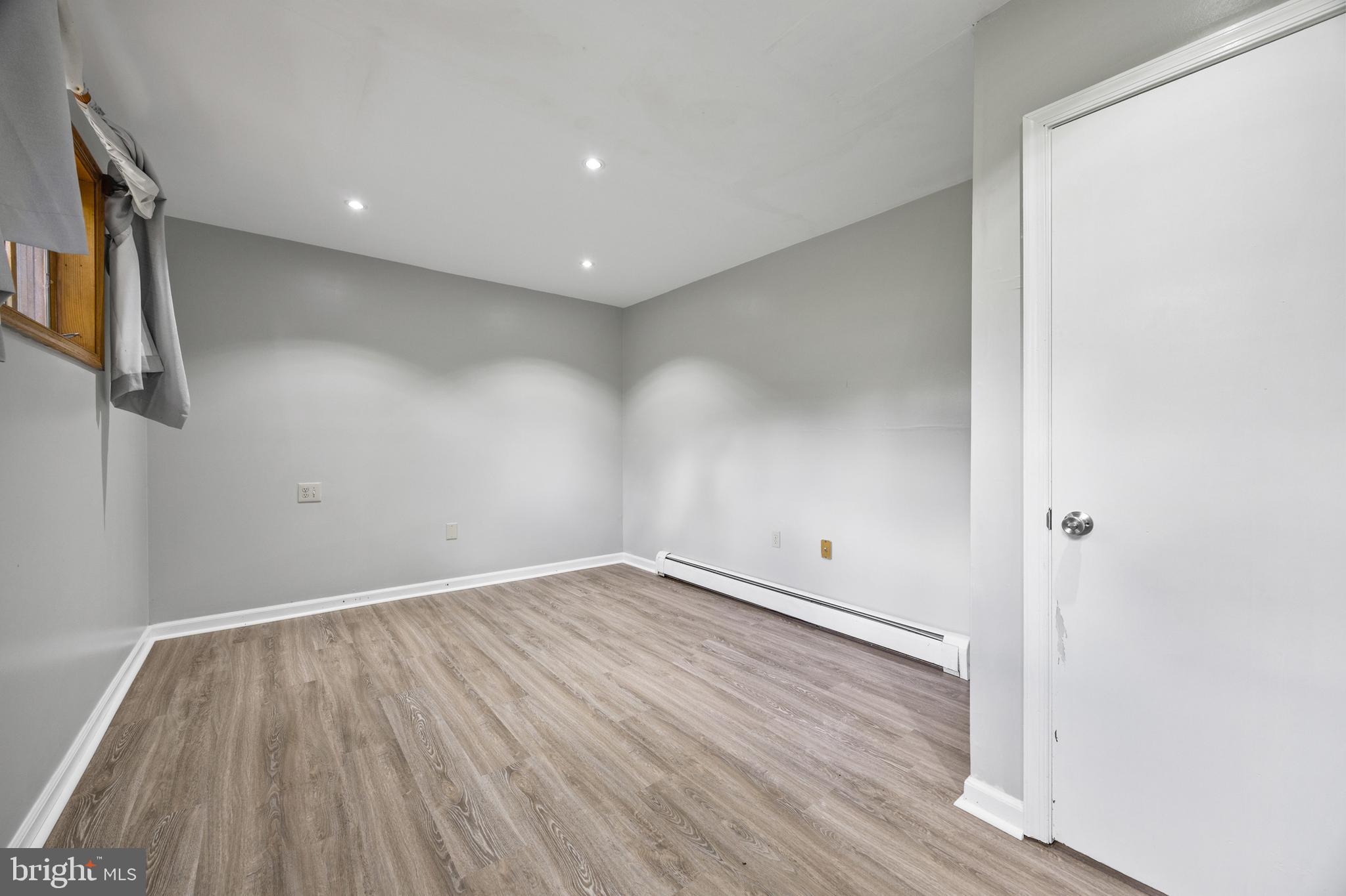 2370 Highway 211 Luray, VA 22835 - Photo 45 of 68 a view of room with wooden floor and air conditioner