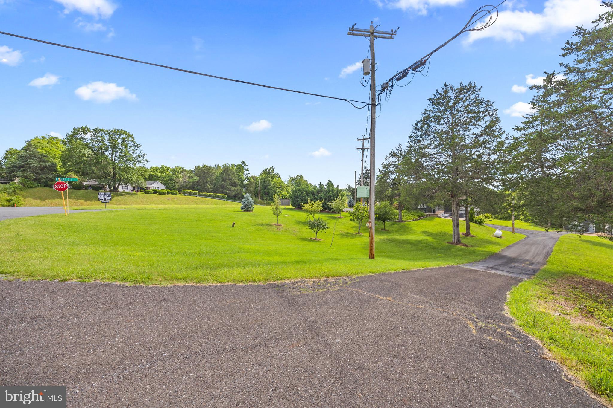 2370 Highway 211 Luray, VA 22835 - Photo 51 of 68 Rear driveway