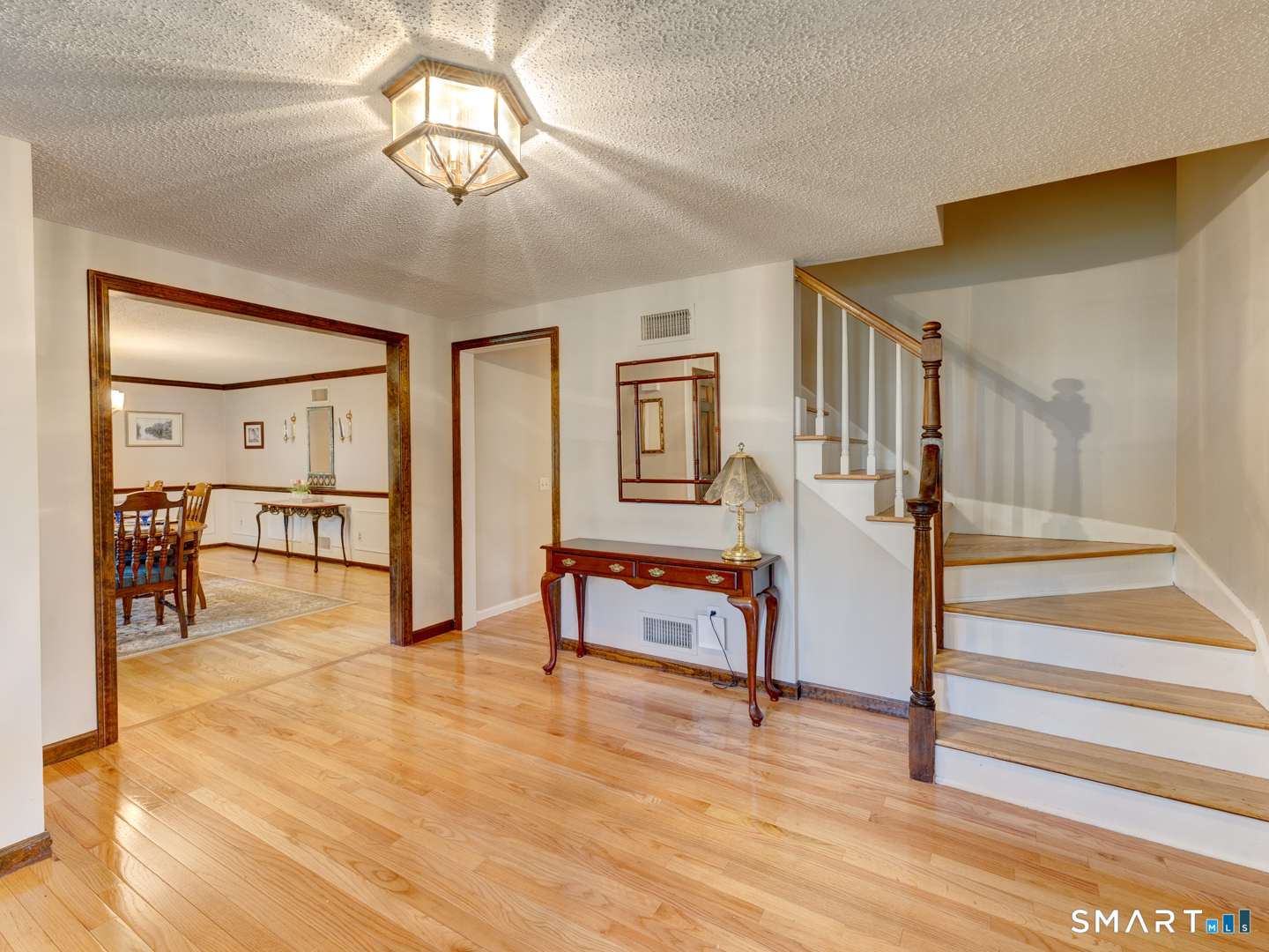 350 Brooke Meadow Road Berlin, CT 06037 - Photo 5 of 38
