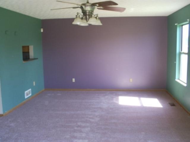 3180 Retriever Road Columbus, OH 43232 - Photo 4 of 10 Gallery Image 4