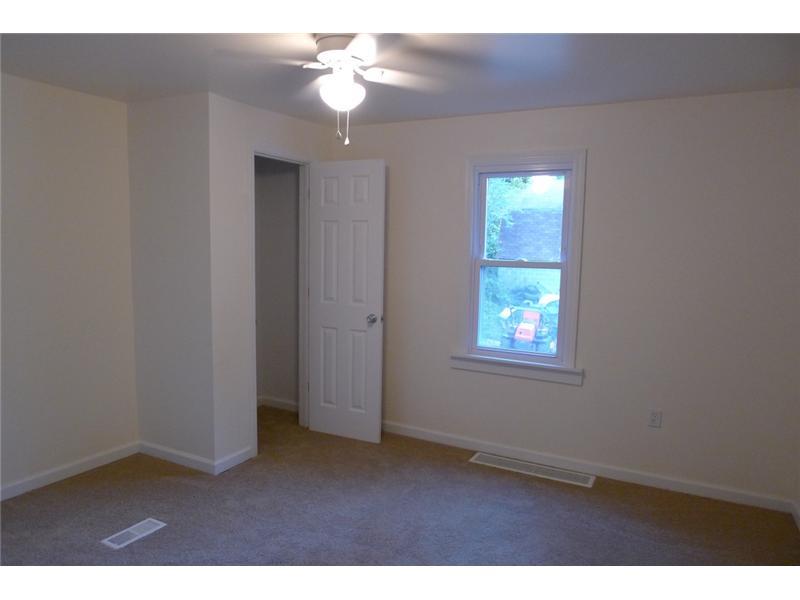 35 Rosedale Road Cheswick, PA 15024 - Photo 12 of 18 Bedroom. 1st Floor could be other use