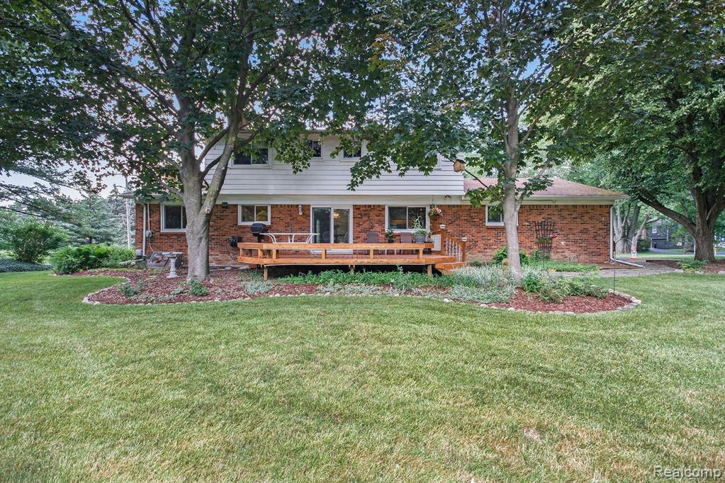 2991 Mohawk Lane Rochester Hills, MI 48306 - Photo 28 of 33