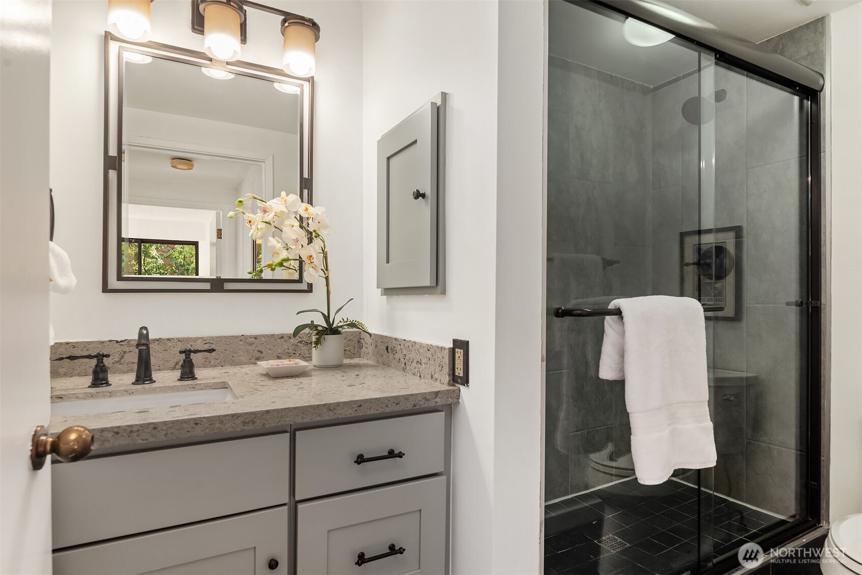 1120 Spring Street, Unit 504 Seattle, WA 98104 - Photo 19 of 30