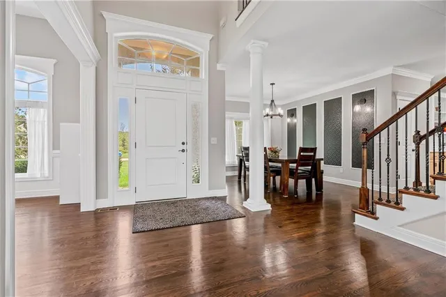 $749,900 | 607 Indian Trail Court, Smithville, MO 64089