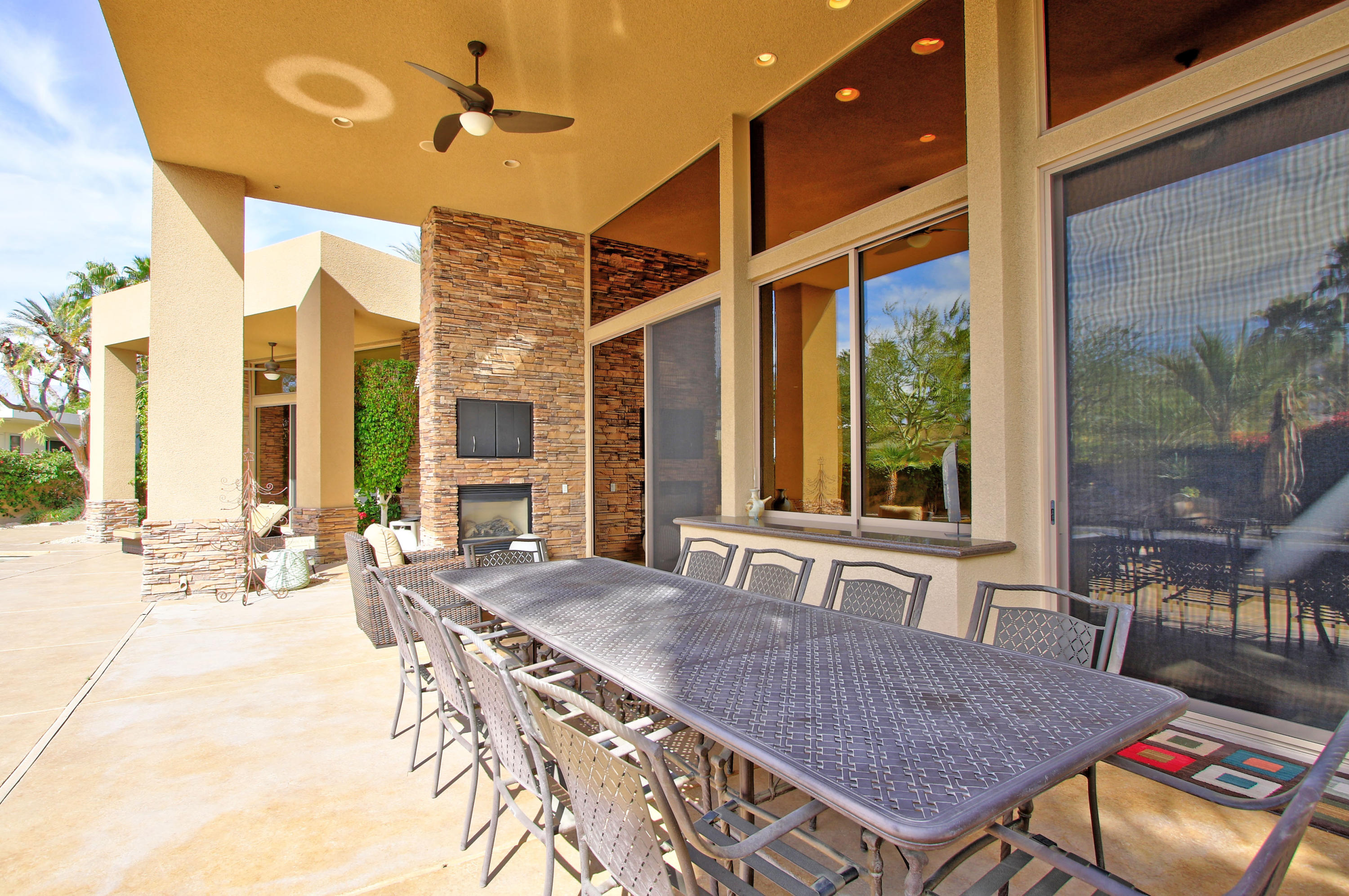 9 Sun Ridge Circle Rancho Mirage, CA 92270 - Photo 36 of 41 h