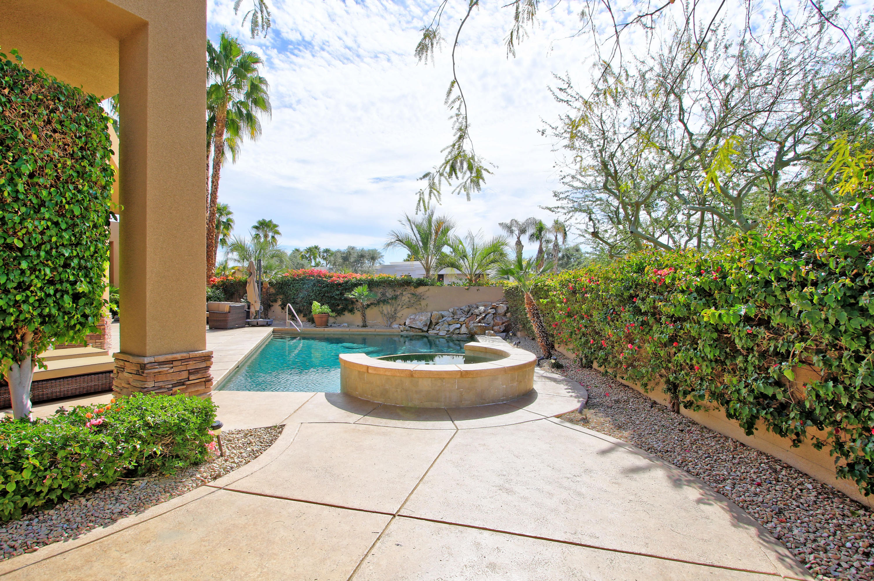 9 Sun Ridge Circle Rancho Mirage, CA 92270 - Photo 37 of 41 hh