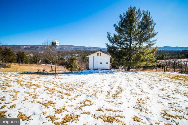 7782 Fort Valley Road Fort Valley, VA 22652 - Photo 8 of 30 a view of swimming pool with a yard