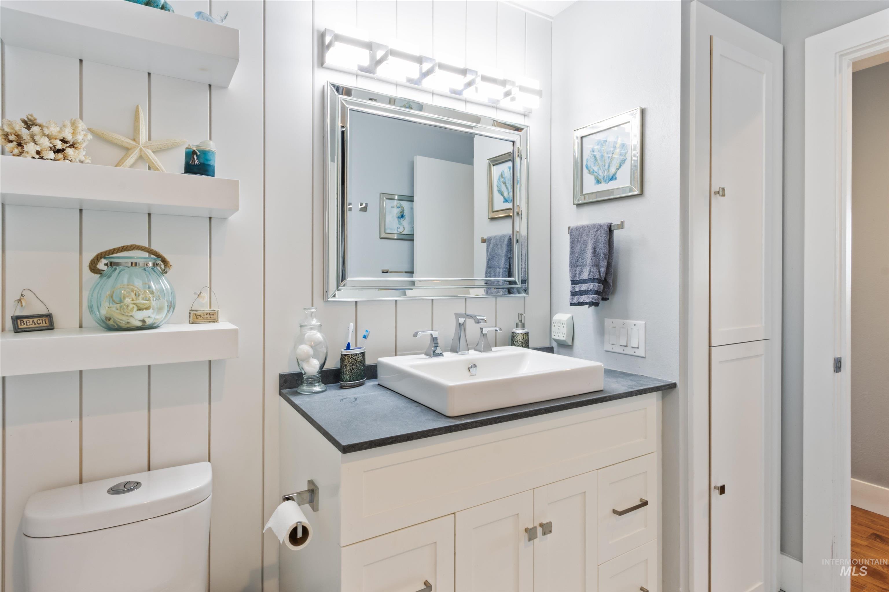 3844 North Patton Street Boise, ID 83704 - Photo 18 of 33 Bathroom with vanity and toilet