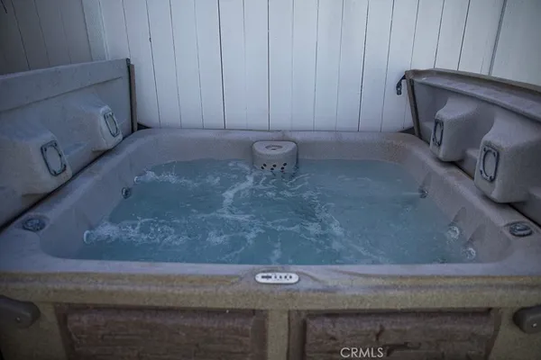 $5,000 | 1086 Glenneyre Street, Laguna Beach, CA 92651