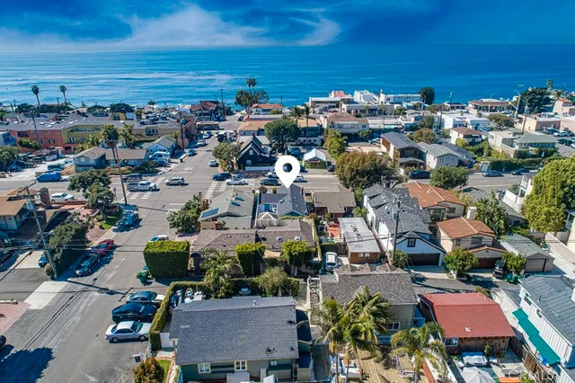 $5,000 | 1086 Glenneyre Street, Laguna Beach, CA 92651