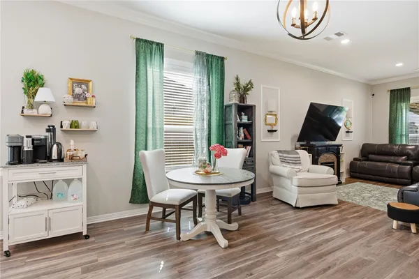 $2,300 | 2103 Mountain Wind Loop, Bryan, TX 77807