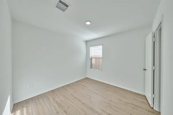 $2,000 | 3787 Solanum Drive, Conroe, TX 77301