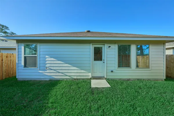 $2,000 | 3787 Solanum Drive, Conroe, TX 77301