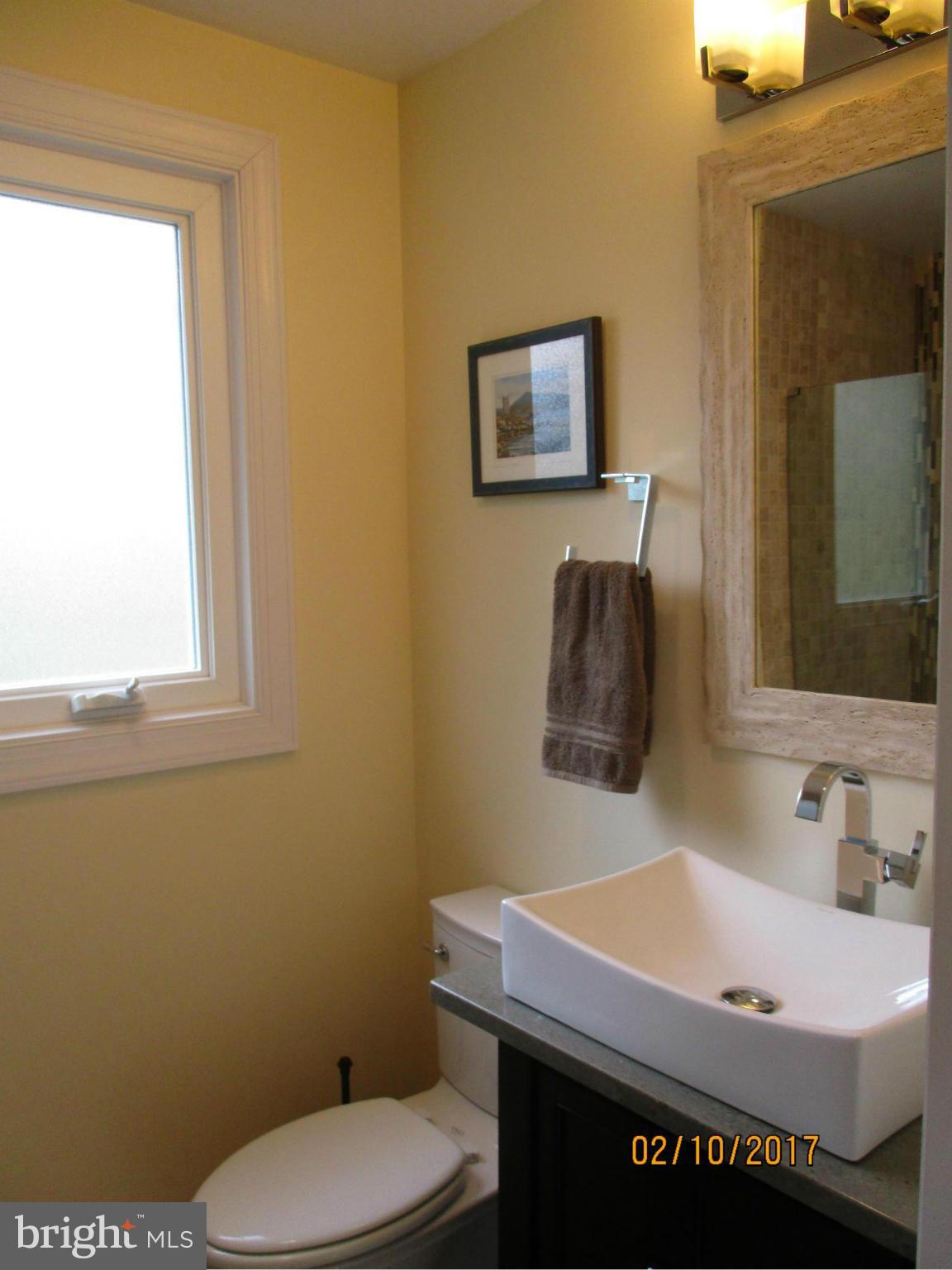 1760 Nanticoke Road Pasadena, MD 21122 - Photo 24 of 29 Bath