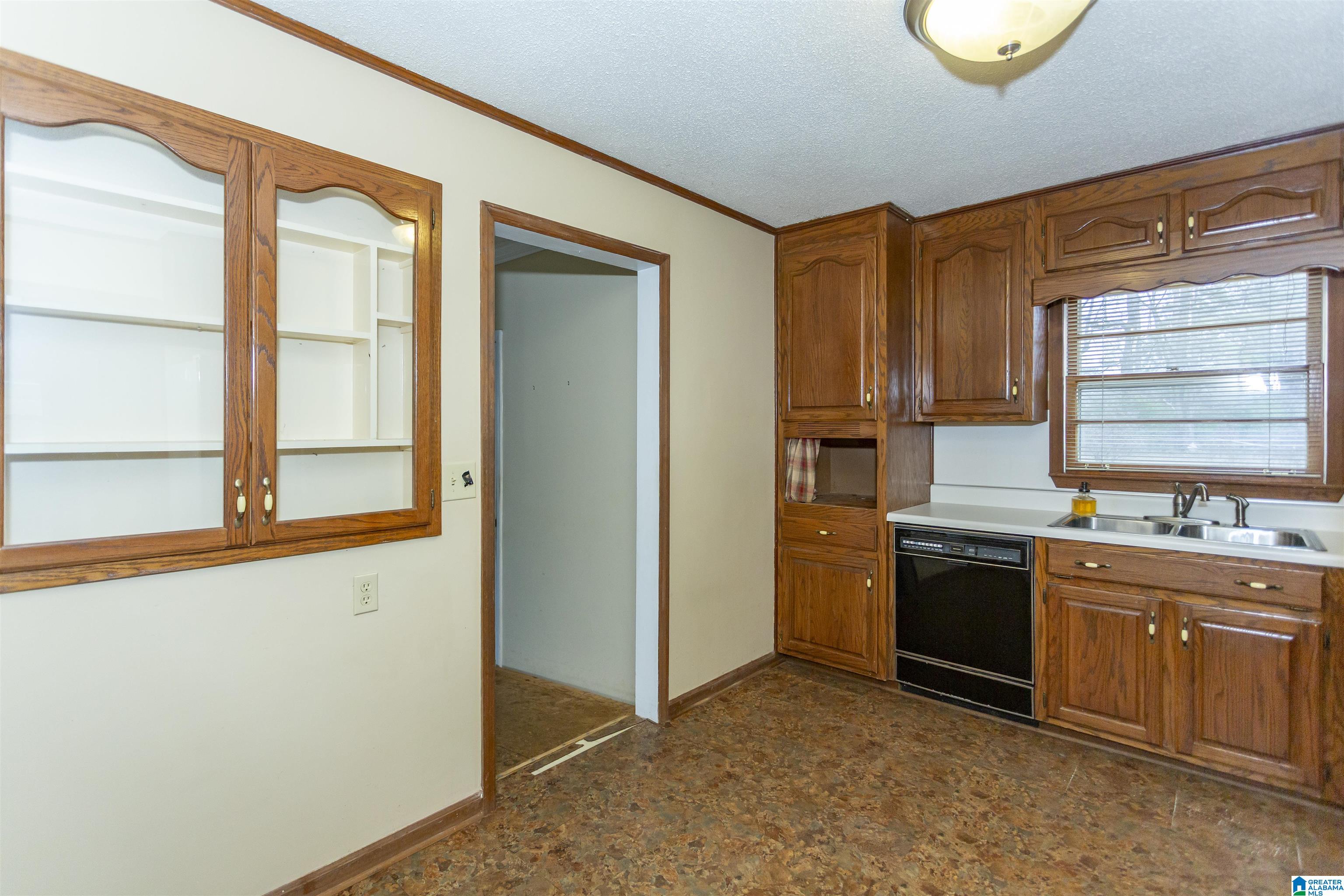 2505 Walker Chapel Road Fultondale, AL 35068 - Photo 9 of 18