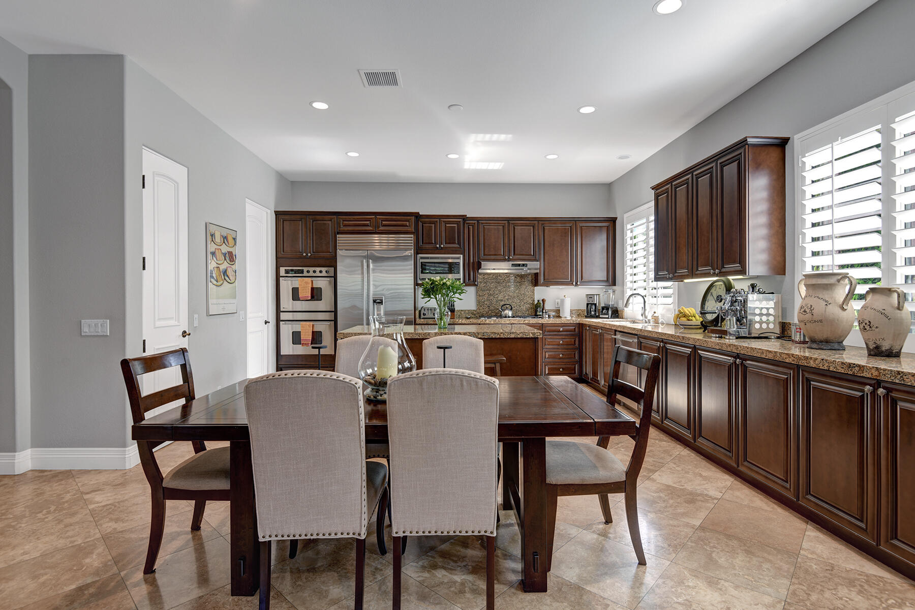 49815 Rancho San Felipe La Quinta, CA 92253 - Photo 15 of 36 DINING TABLE.jpg mls