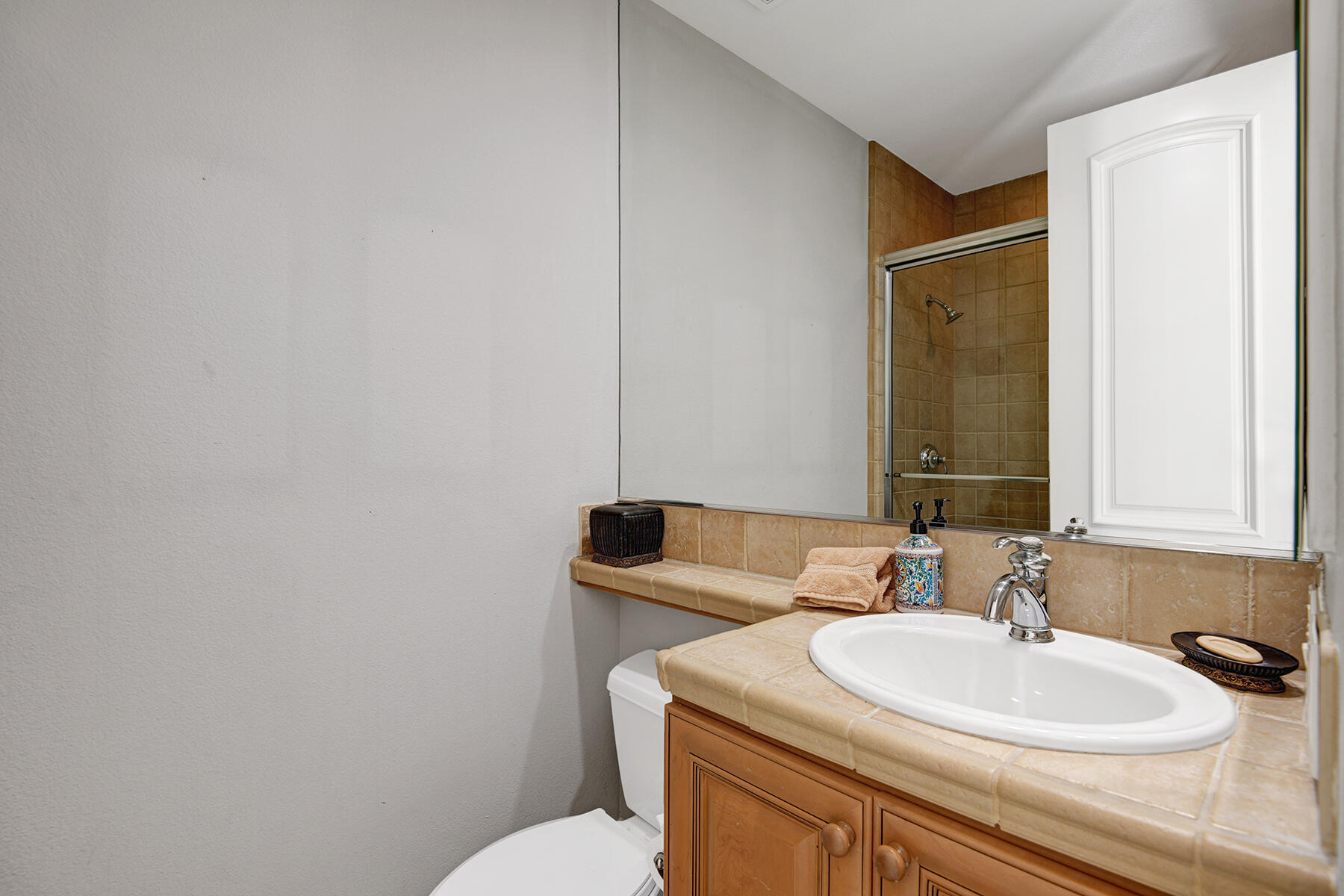 49815 Rancho San Felipe La Quinta, CA 92253 - Photo 30 of 36 CASITA BATHROOM.jpg mls