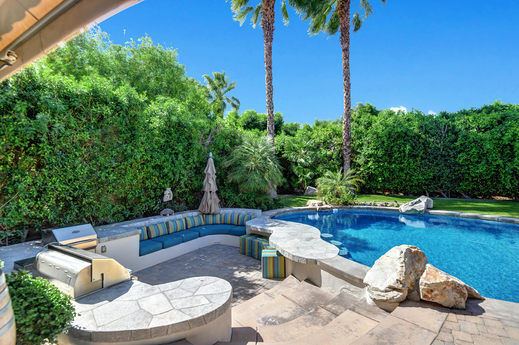 49815 Rancho San Felipe La Quinta, CA 92253 - Photo 4 of 36 BBQ.jpg mls