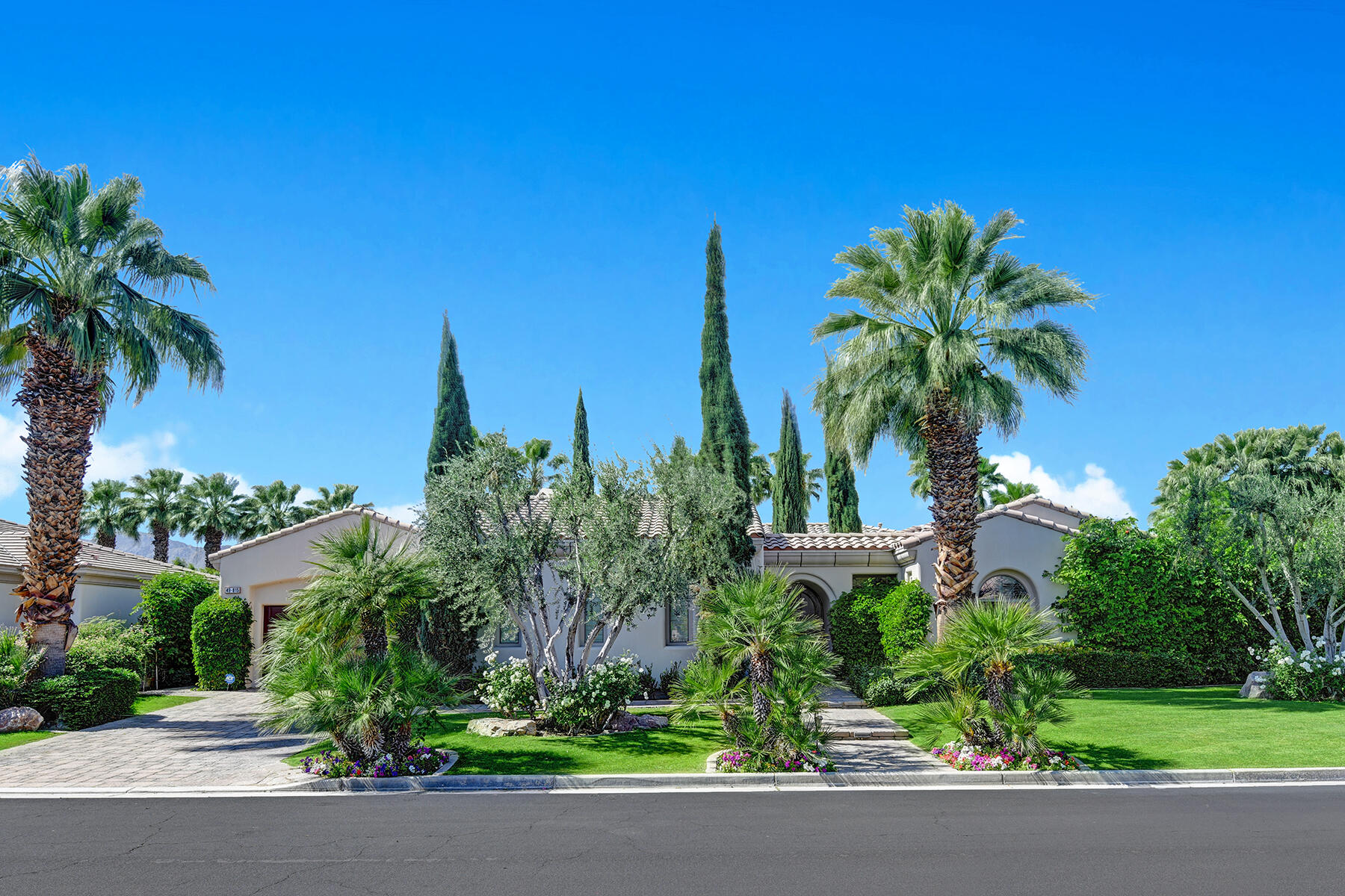 49815 Rancho San Felipe La Quinta, CA 92253 - Photo 9 of 36 FRONT OF HOME.jpg mls