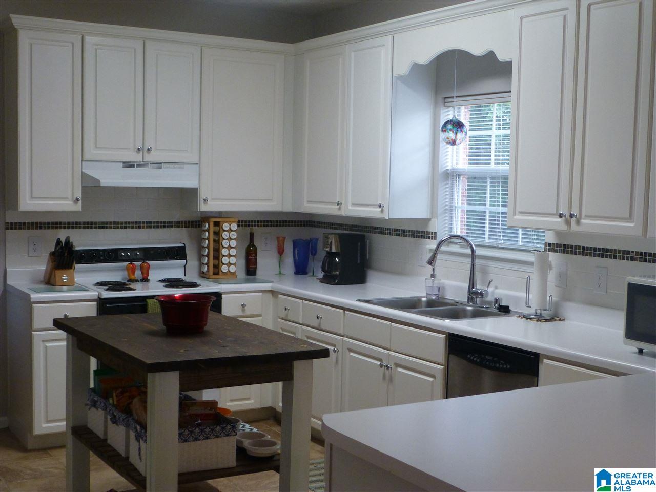 116 Canyon Trail Pelham, AL 35124 - Photo 16 of 44
