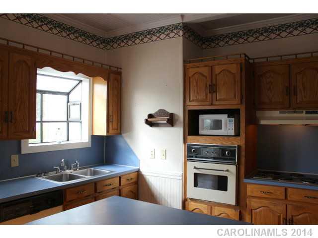 1436 Miles Road Dallas, NC 28034 - Photo 12 of 16