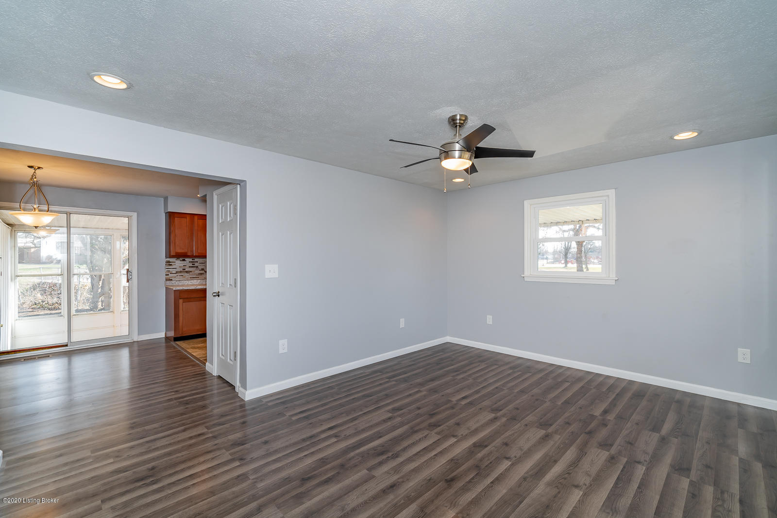 3933 Cane Run Road Louisville, KY 40216 - Photo 11 of 46 3933 Cane Run Rd L-32