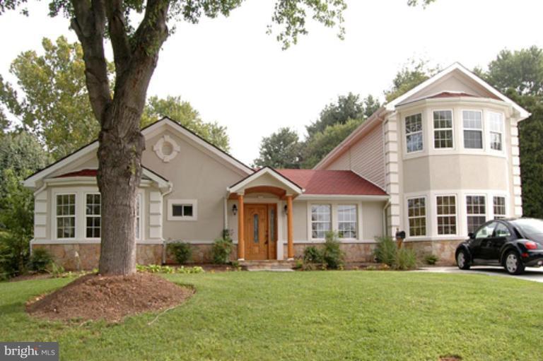 5231 Oldcastle Lane Springfield, VA 22151 - Photo 1 of 21 Exterior (Main)