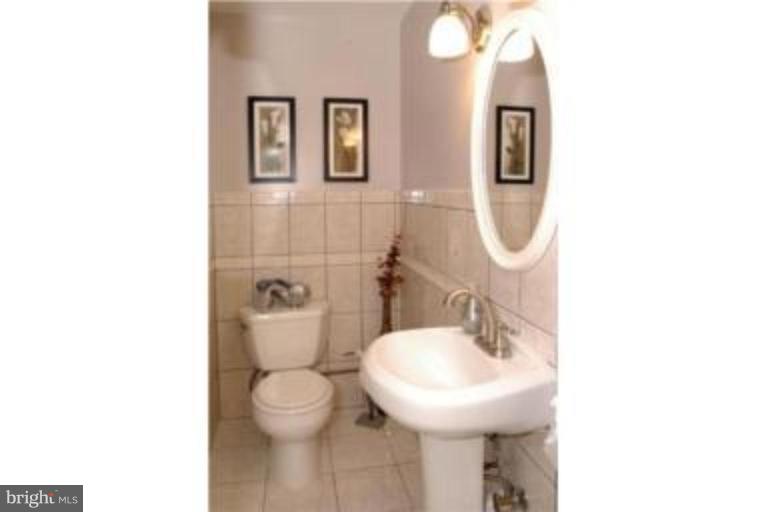5231 Oldcastle Lane Springfield, VA 22151 - Photo 12 of 21 Half Bath 1