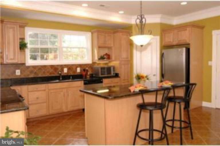 5231 Oldcastle Lane Springfield, VA 22151 - Photo 10 of 21 Kitchen #2