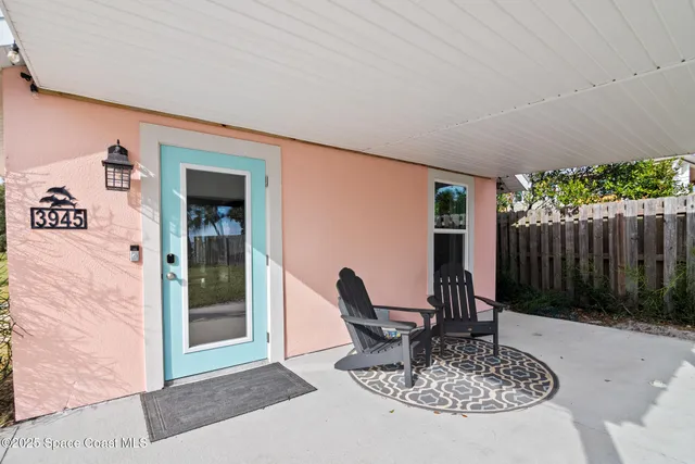 $899,999 | 3945 Indian River Drive, Cocoa, FL 32926