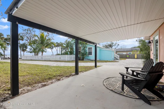$899,999 | 3945 Indian River Drive, Cocoa, FL 32926